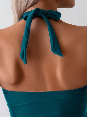 Tankini Halter com Amarração e Corte Triangular