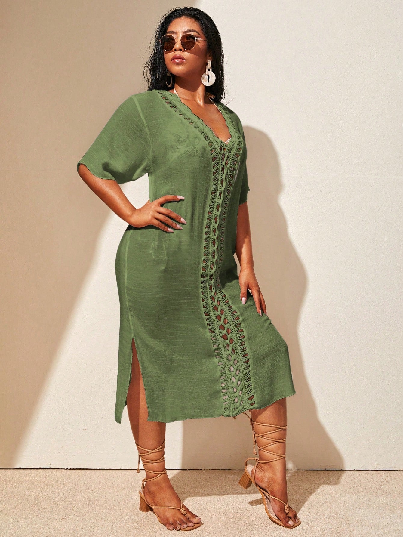 Saída de Praia Plus Size Anastasia