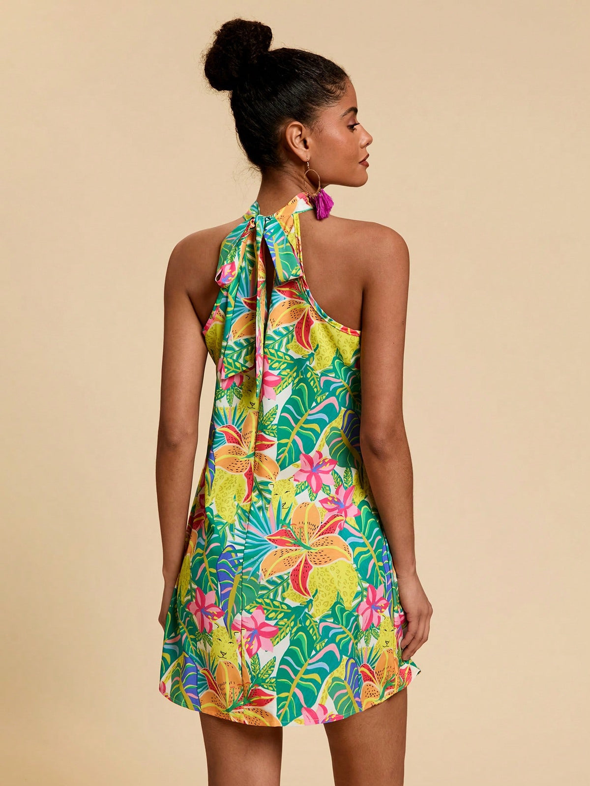 Vestido Curto Floral