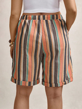 Short Listrado Plus Size Cordão
